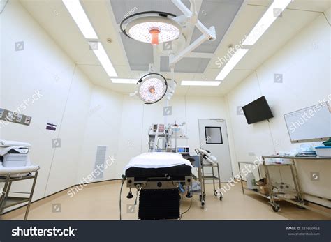 Equipment Medical Devices Modern Operating Room Stock Photo 281699453 | Shutterstock