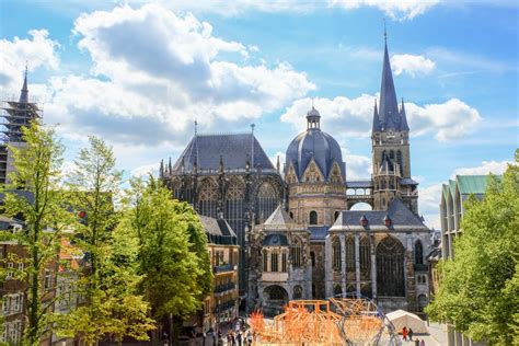 11 Great Things To Do In Aachen Our Tips Penguin And Pia