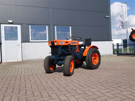 Kubota B6000 4wd • Vm Service