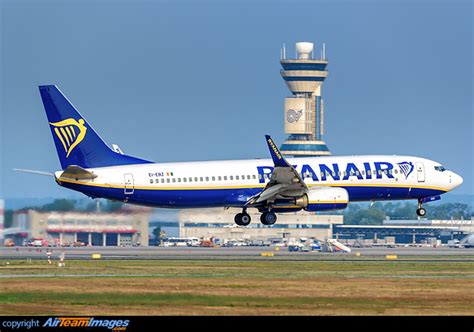 Boeing 737 8AS Ryanair EI EBZ AirTeamImages