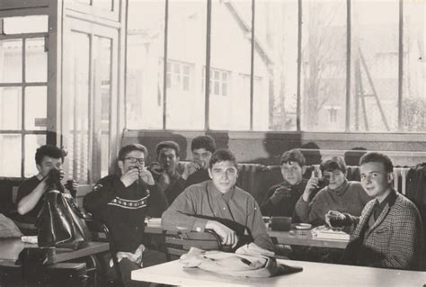 Photo De Classe Pause Repas De Ecole Sncf Copains D Avant