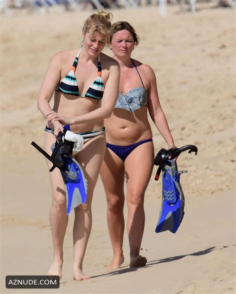 Meredith Ostrom Sexy In A Bikini At The Beach On Holiday In Barbados AZNude