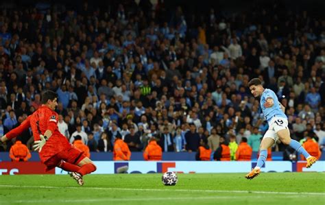 El City aplastó al Real y se metió en la final de la Champions La