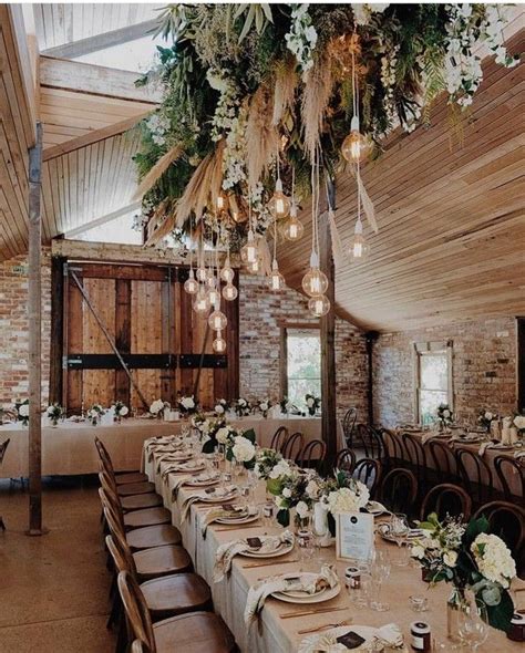 Barn Wedding Ideas On A Budget Decor Country Barn Weddings Barn