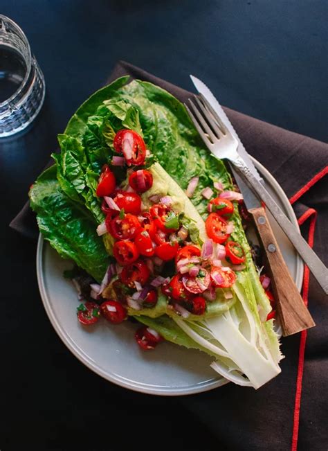 Heart Of Romaine Salad With Pico De Gallo And Avocado Dressing