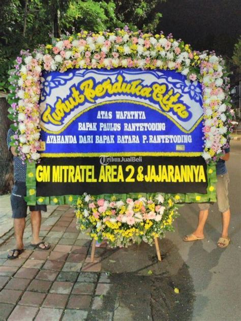 Pengrajin Karangan Bunga Ucapan Selamat Di Tuban Tribun Jualbeli