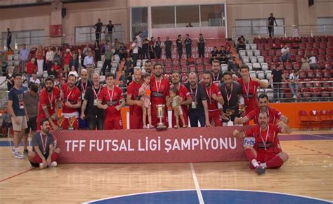 Tff Futsal Ligi Nde Sezonu Ampiyonu Stanbul I Li Spor Oldu