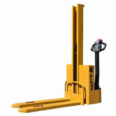 938730 8 Big Joe Powered Fork Over Stacker 2 200 Lb Load Capacity 45