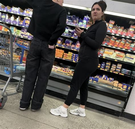 Thick Booty In Black Leggings At Wally World A Bbw In Pink Tights