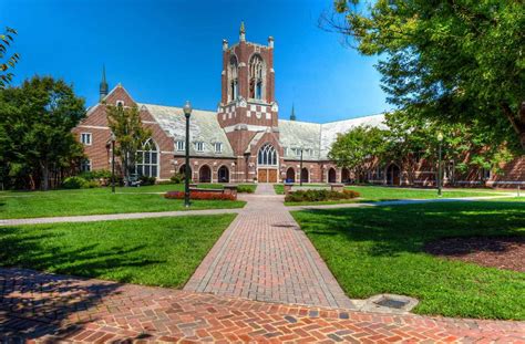 Experience University Of Richmond In Virtual Reality