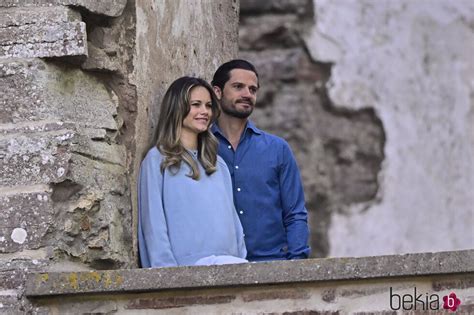 Carlos Felipe Y Sofia De Suecia En Un Concierto En Las Ruinas Del