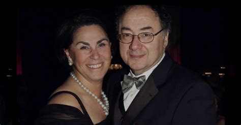 Who killed Barry & Honey Sherman? What we know 7 years later - Narcity
