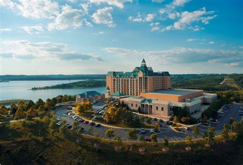 Chateau On The Lake Resort And Spa Branson Mo See Discounts