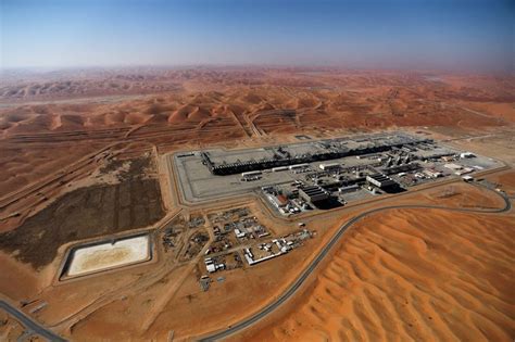 L Arabie Saoudite Donne Le Coup D Envoi D Une Vente D Actions Aramco