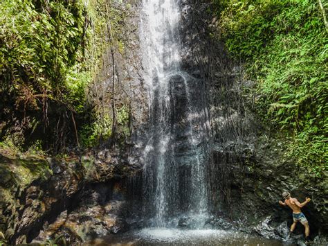 KA AU CRATER HIKE 3 AWESOME WATERFALLS Journey Era