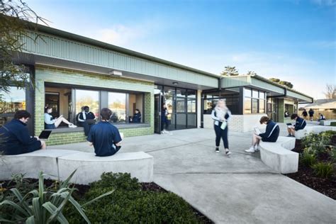 Traralgon Secondary College Education Snapshots