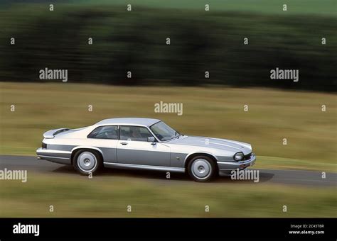 Jaguar Xjs Hi Res Stock Photography And Images Alamy