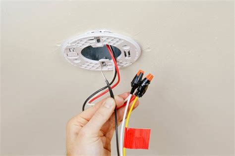 how to install hard wired smoke detectors