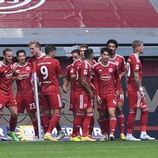 2 Bundesliga Fortuna Düsseldorf gewinnt gegen Arminia Bielefeld