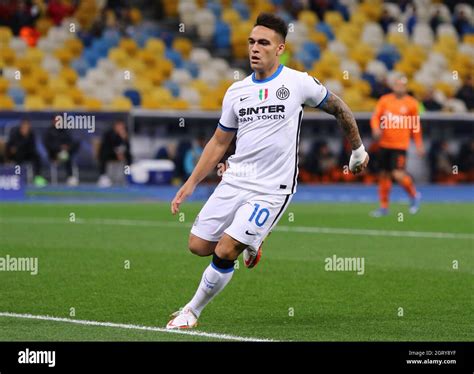 Lautaro Martinez Champions League Hi Res Stock Photography And Images