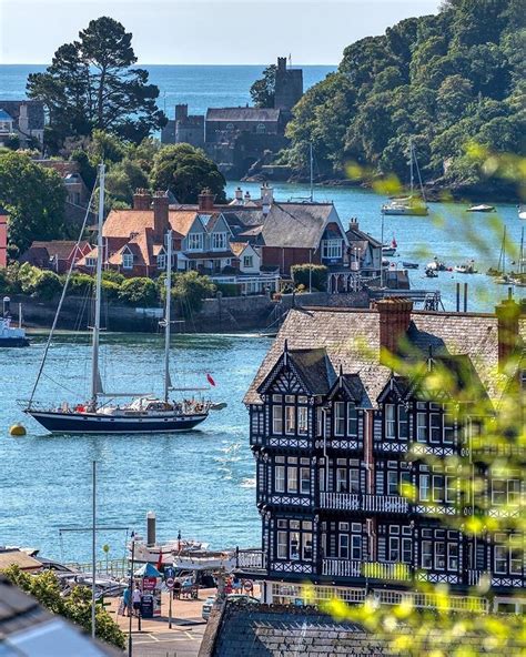 We Love England🇬🇧🏴󠁧󠁢󠁥󠁮󠁧󠁿 On Instagram Dartmouth In Devon☀️ Totally In