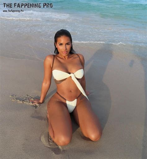 Chaney Jones Exposed Big Tits And Ass In Bikini 13 Photos The Fappening