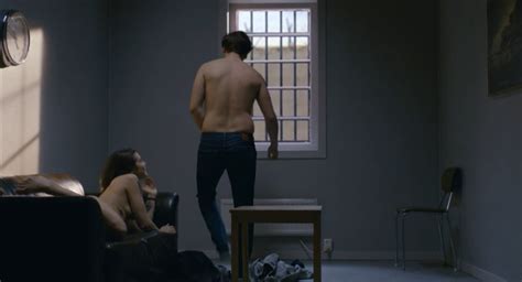 Nude Video Celebs Inga Ibsdotter Lilleaas Nude Vi Som Ser I Morket 2014