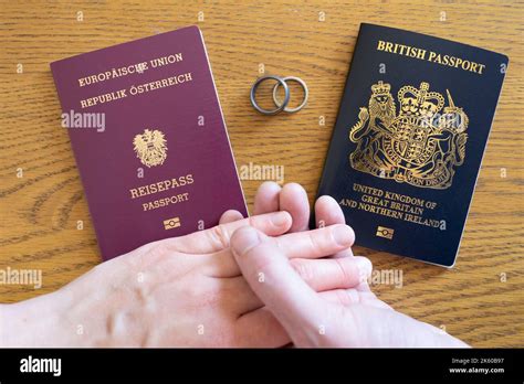 Passaporto Rosso Britannico Immagini E Fotografie Stock Ad Alta