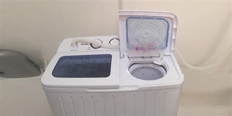 Giantex Portable Mini Compact Washing Machine Review (EP21684 Model)