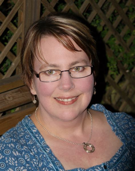 The Book Rat Interview Teri Terry Author Of Slated
