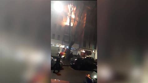 Incendio Distrugge 7 Appartamenti In Strada Del Fortino Video La