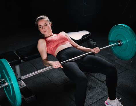 10 Glute Isolation Exercises For Your Workout Sample Program Fitbod