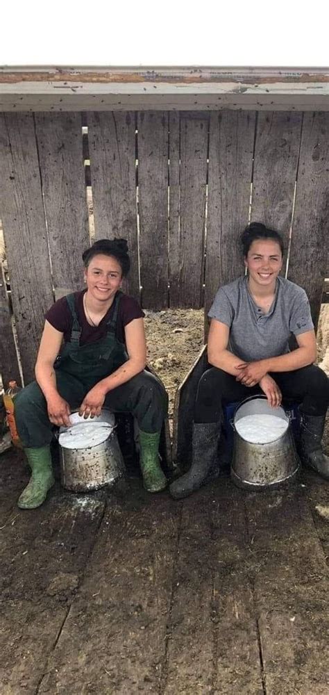 Чувари на луѓето
