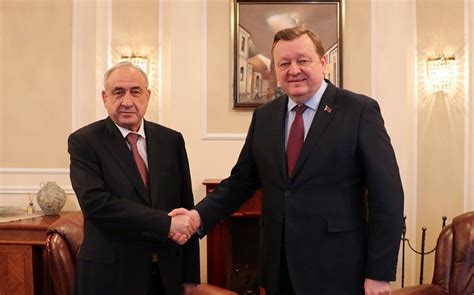 Azerbaijani diplomat presents his credentials to head of Belarusian ...