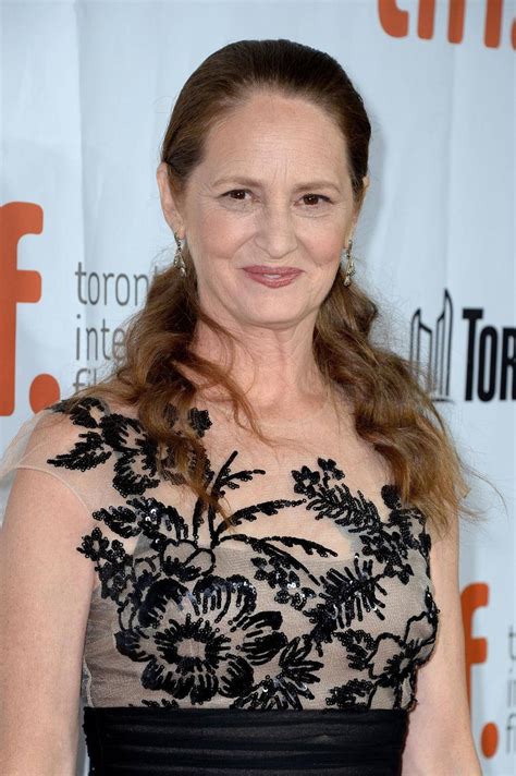 Download Actress Melissa Leo Black Floral Dress Wallpaper