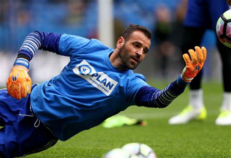 eduardo signs  year contract extension  chelsea