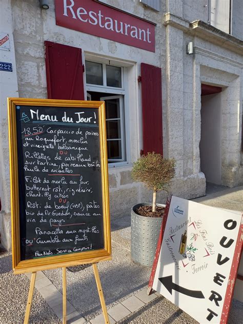 What it is like to dine at Christos 1