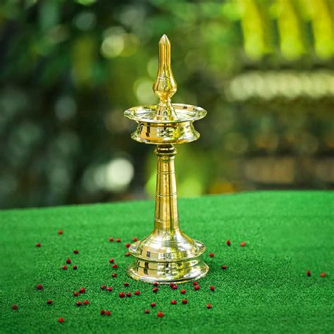 Kerala Brass Diya Nilavilakku Oil Lamp Inch At Rs Per Unit