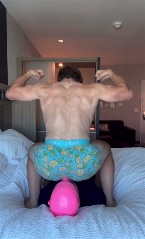 Sniffing Ripe Alpha Ass ThisVid