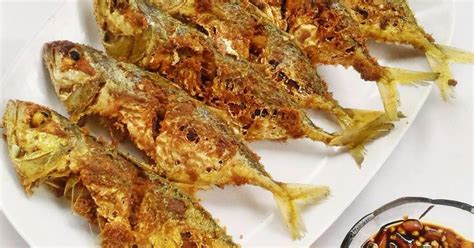 Resep Ikan Goreng Kembung Oleh Mamaquink Cookpad