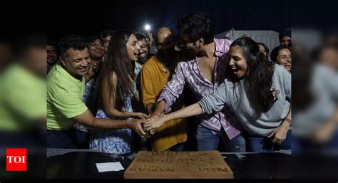 Kartik Aaryan Kiara Advani Wrap First Schedule Of Satyaprem Ki Katha