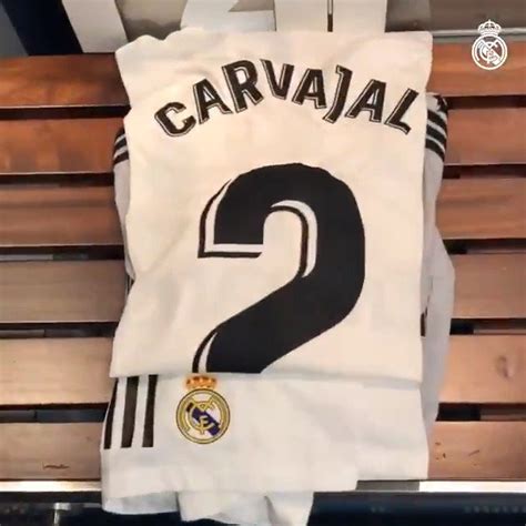 Real Madrid Cf 🇬🇧🇺🇸 On Twitter 👕👀 Take A Look Inside Our Dressing