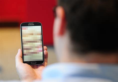 Revenge porn Η αληθινή ιστορία πίσω από την εκδικητική πορνογραφία