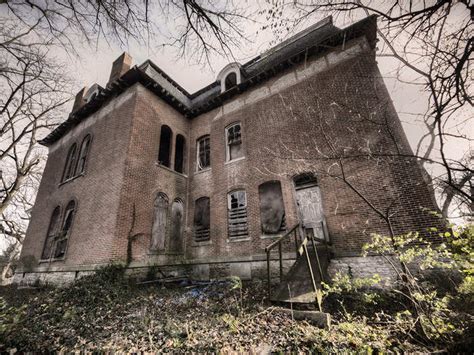 Take A Peek Inside The Most Haunted House In The Midwest If You Dare Business Insider India