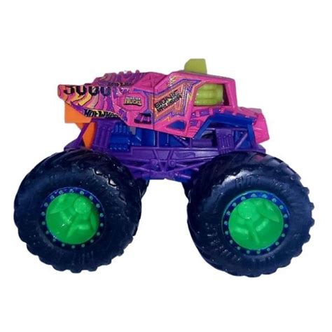 Hot Wheels Monster Trucks Bionic Bruiser Kisaut J T Knet Hu