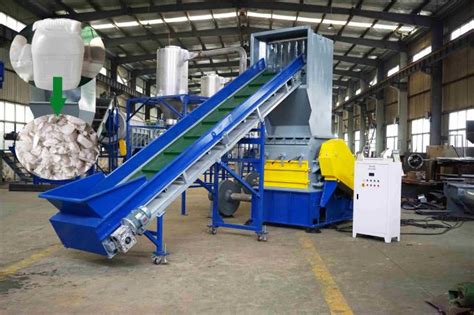 PVC Plastic Crusher Machine Waste Plastic Crushing Recycling Machine