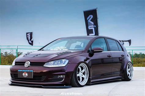 Cmst Volkswagen Golf Gti And Golf R Mk7 Mk7 5 Carbon Fibre Side Skirts Aero Carbon Uk