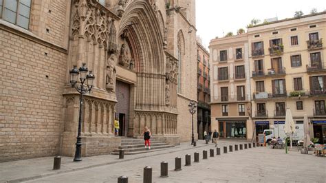 Basilica De Santa Maria Del Mar Pictures View Photos Images Of