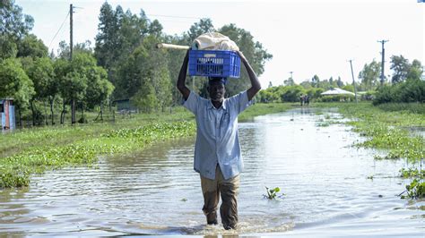 Kenya Floods Death Toll Rises Rights Group Says Government Response