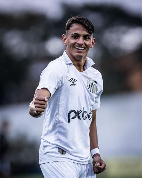 Weslley Patati Comemora Gol Pelo Santos No Brasileiro Sub 20 Diário